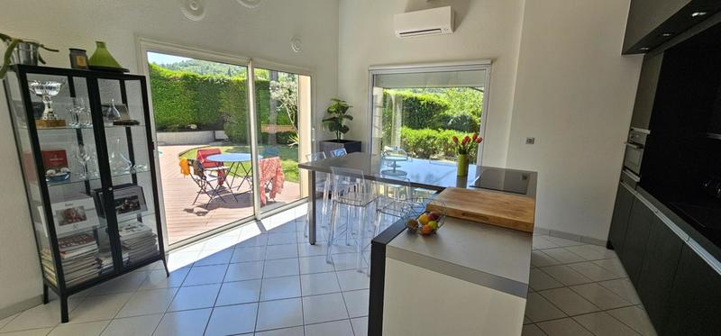 Maison - 173 m² - 7 pièces