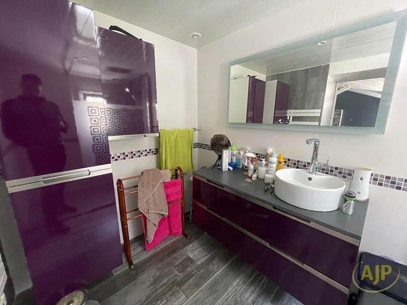 Maison - 156 m² - 7 pièces