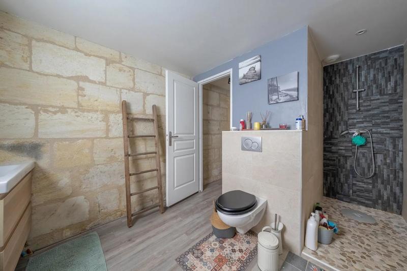 Maison - 162 m² - 6 pièces