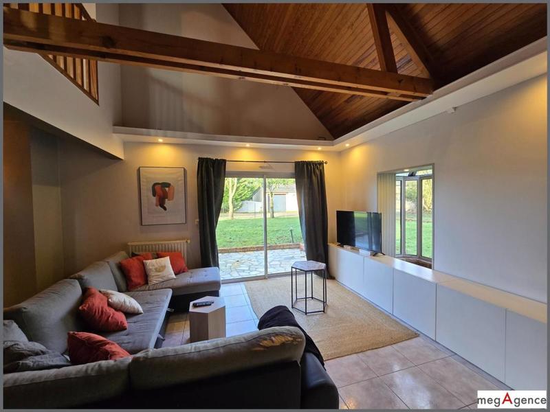 Maison - 156 m² - 7 pièces