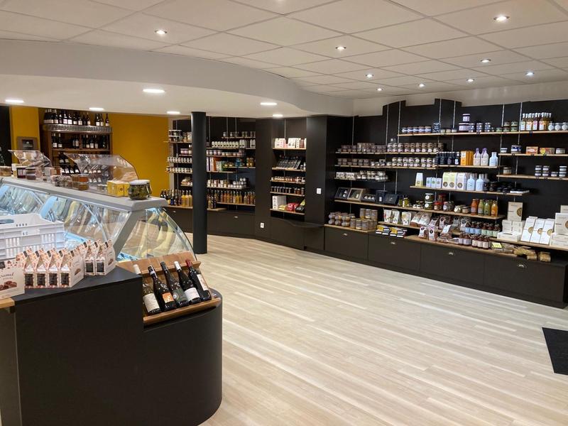 Local commercial - 127 m²