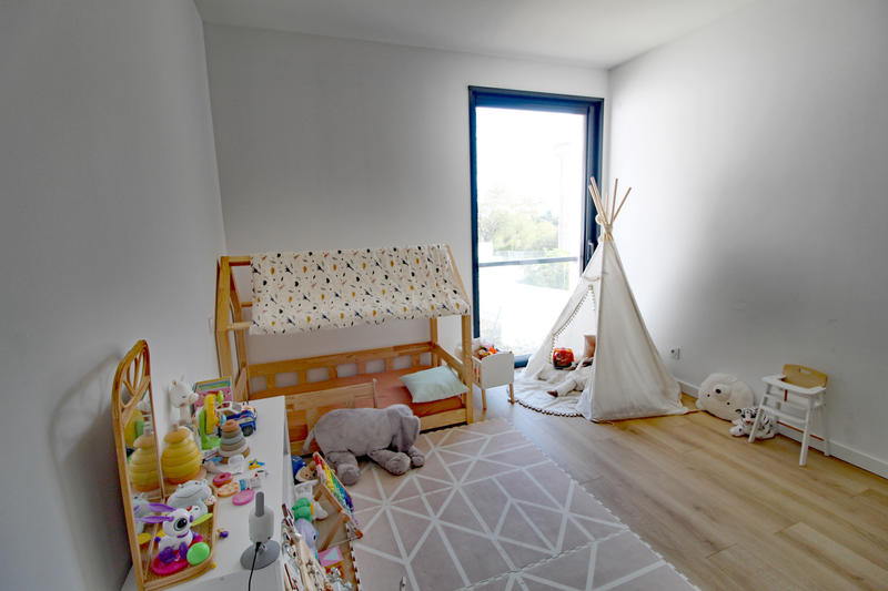 Maison - 230 m² - 7 pièces