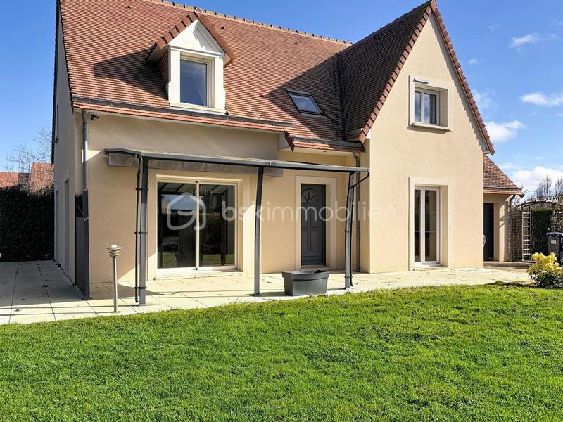 Maison - 130 m² - 7 pièces