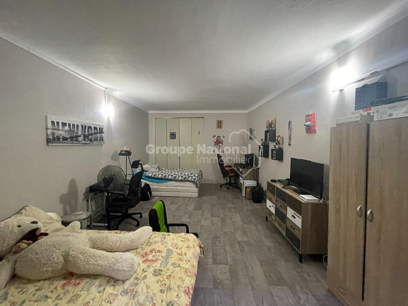 Maison - 94 m² - 5 pièces