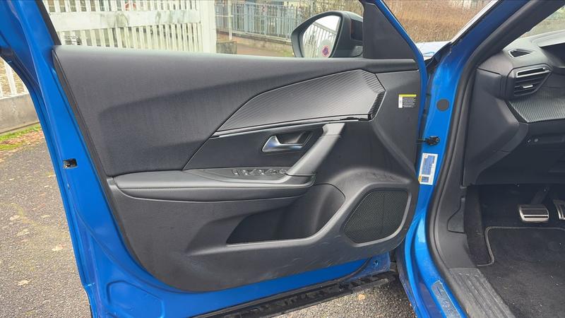 Peugeot 2008 II 1.2 PureTech 130 Eat8 Gt - Automatique Entretien constructeur