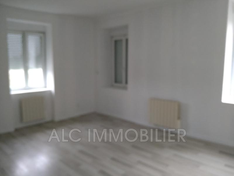 Maison - 104 m² - 4 pièces