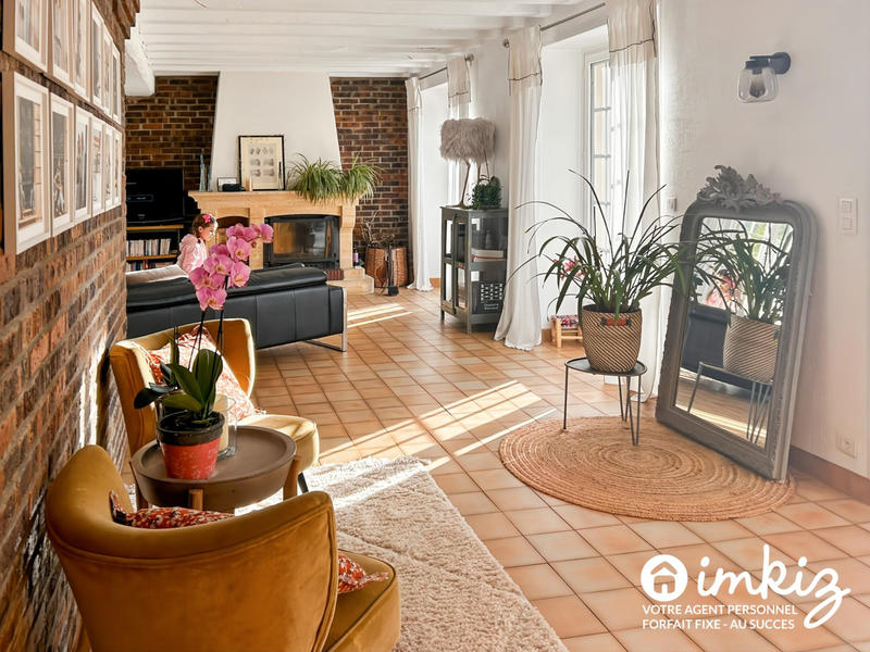 Maison - 258 m² - 10 pièces