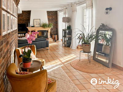 Maison - 258 m² - 10 pièces