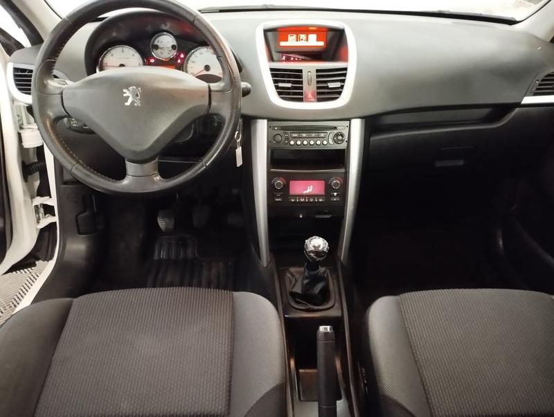 Peugeot 207 1.4 Hdi 70 Urban Move 5p