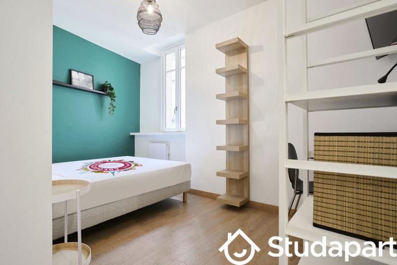 Chambre - 10 m² - 1 pièce