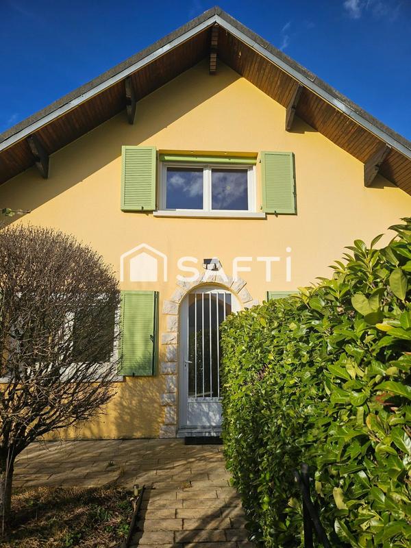 Maison - 179 m² - 8 pièces