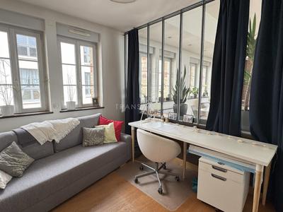 Atelier d'activités - 213 m² - 7 pièces