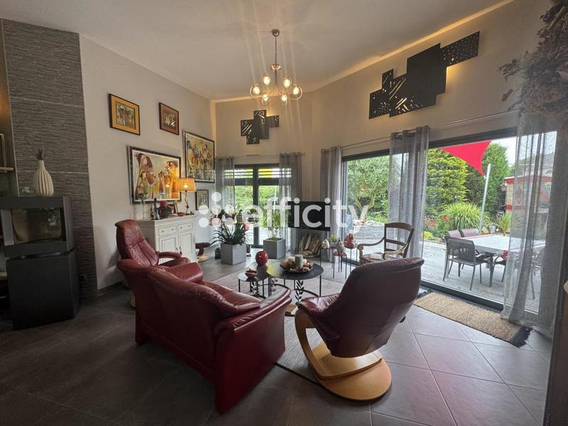 Maison - 120 m² - 5 pièces