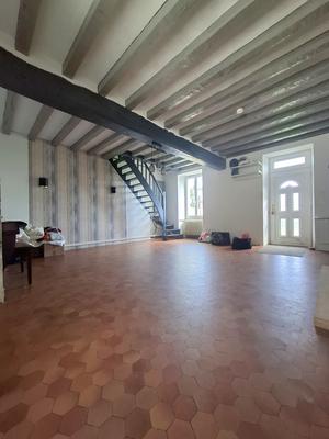 Maison - 161 m² - 6 pièces