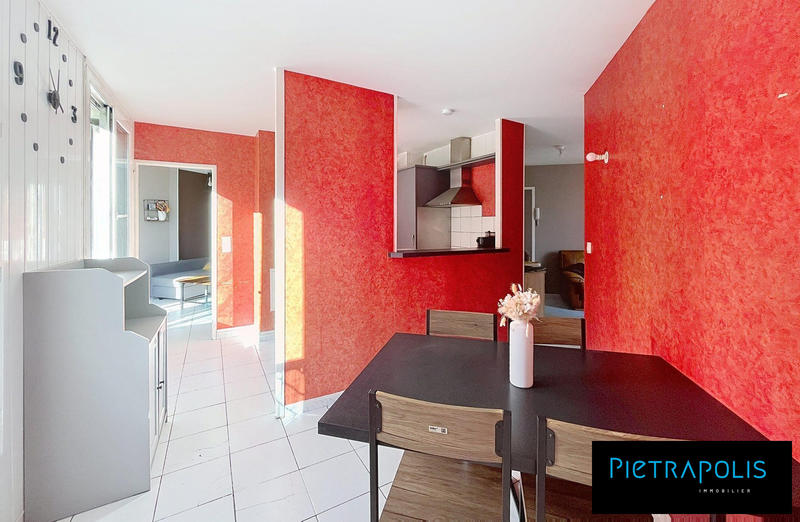 Appartement - 86 m² - 4 pièces