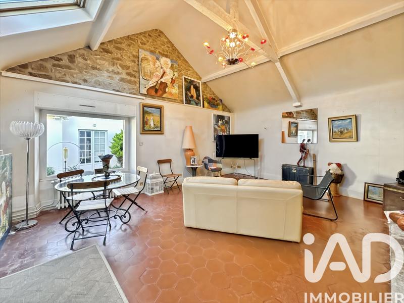 Maison de campagne - 200 m² - 5 pièces