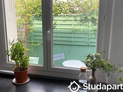 Chambre - 10 m² - 1 pièce