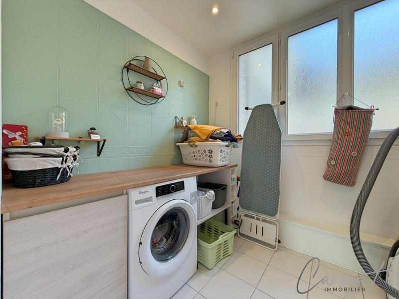 Appartement - 146 m² - 5 pièces