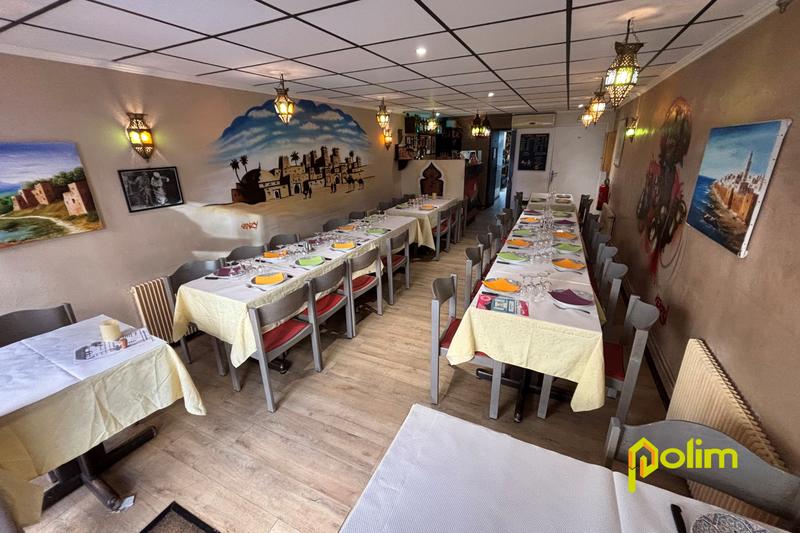 Fonds de commerce - Magasins - 61 m²