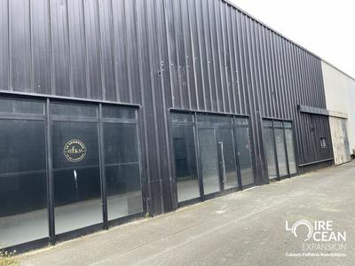 Local commercial - 469 m²