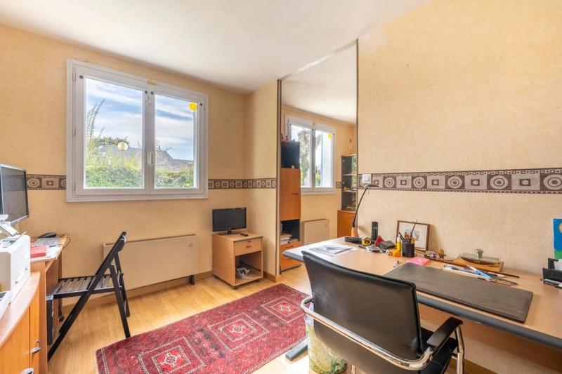 Maison - 140 m² - 7 pièces