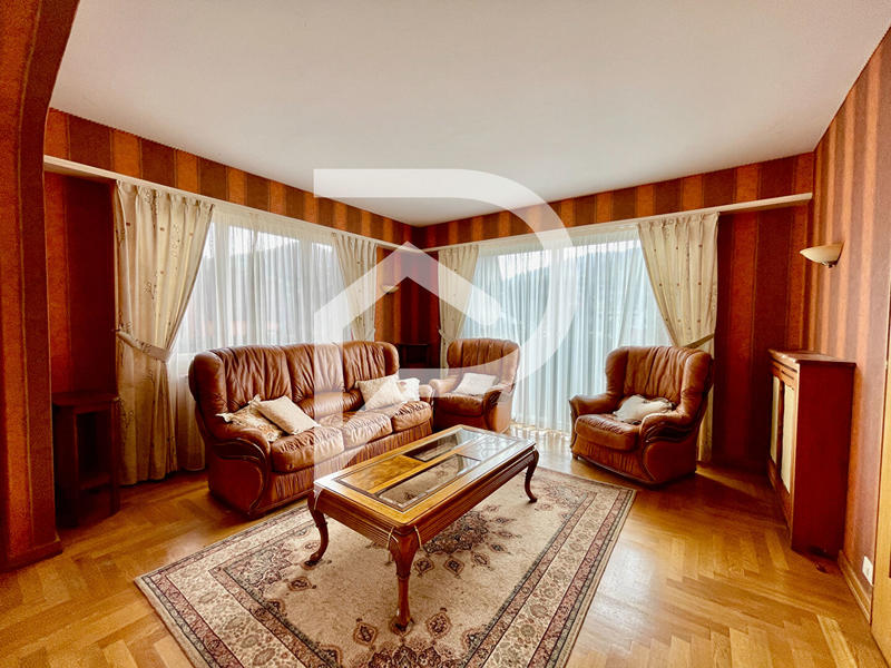 Maison - 166 m² - 5 pièces