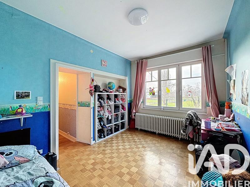 Maison - 244 m² - 11 pièces