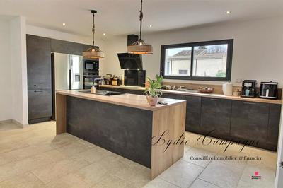 Maison - 125 m² - 5 pièces