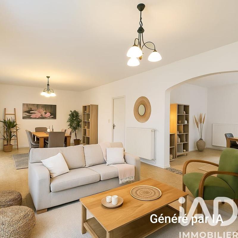 Maison - 185 m² - 8 pièces