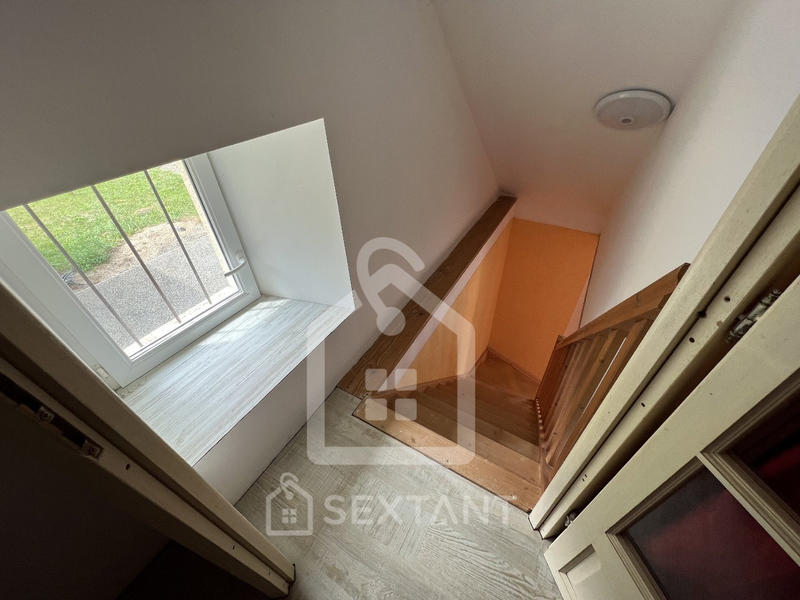 Maison - 194 m² - 14 pièces