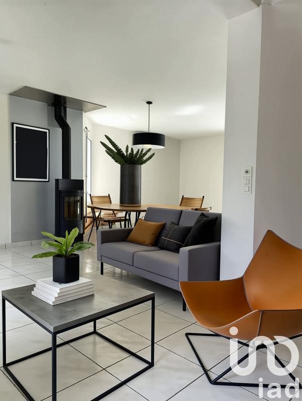 Maison - 153 m² - 6 pièces