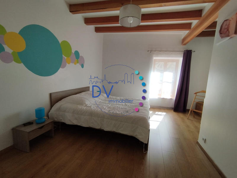 Maison - 221 m² - 9 pièces