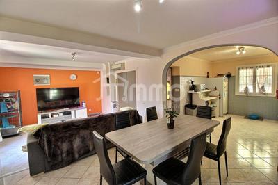 Villa - 135 m² - 5 pièces