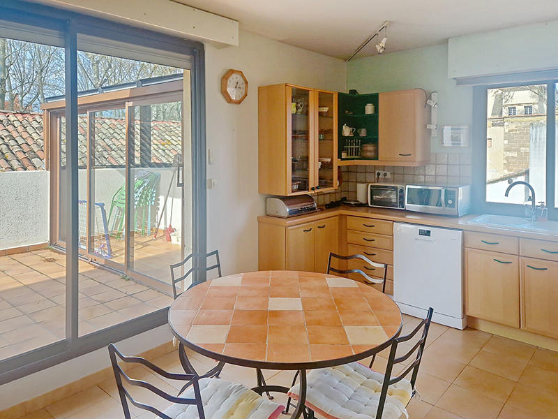 Appartement - 111 m² - 3 pièces