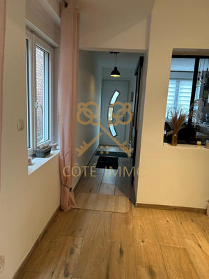 Maison - 90 m² - 3 pièces