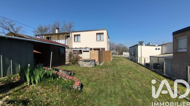 Maison - 85 m² - 5 pièces