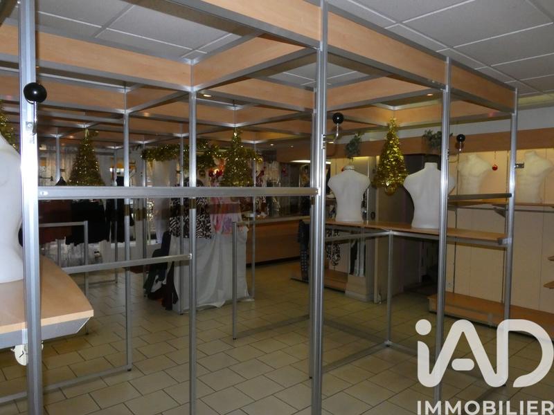 Maison - 235 m² - 5 pièces