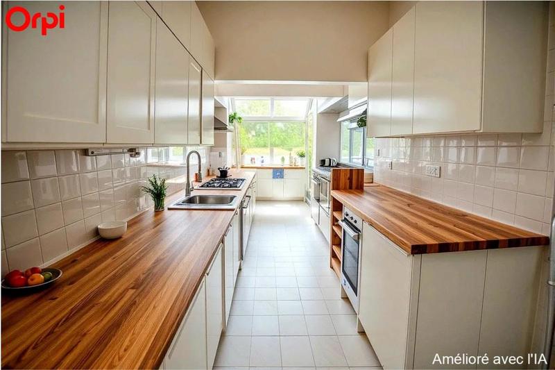 Maison - 74 m² - 5 pièces