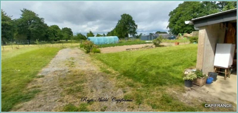 Maison en pierre - 136 m² - 6 pièces