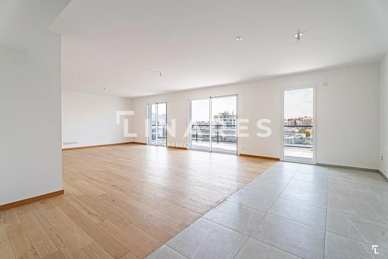 Appartement - 123 m² - 4 pièces