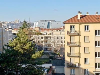 Appartement - 80 m² - 3 pièces