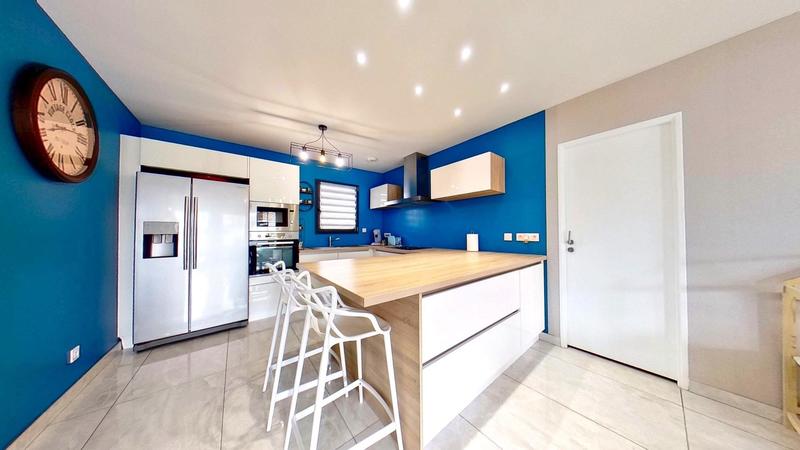 Maison - 146 m² - 6 pièces