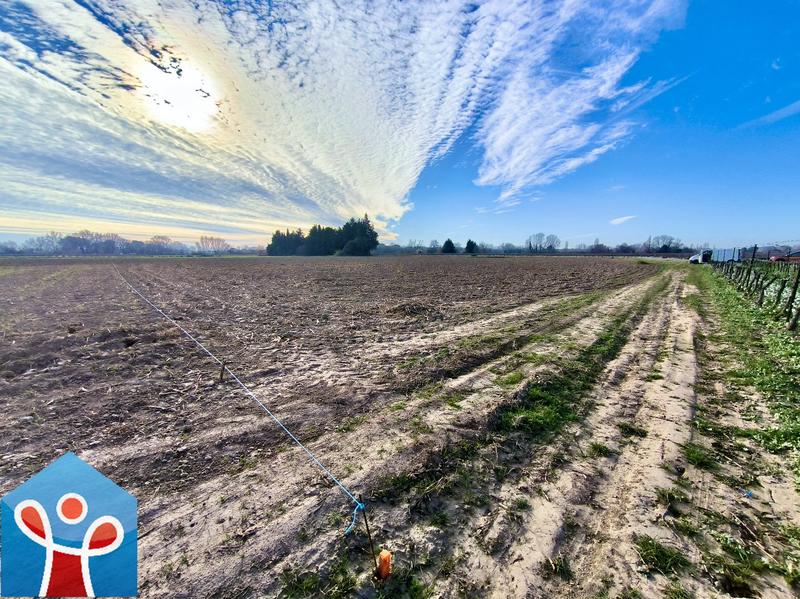 Terrain de loisirs - 1 765 m²