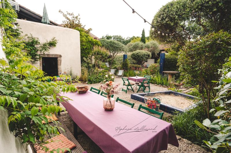 Maison - 459 m² - 16 pièces