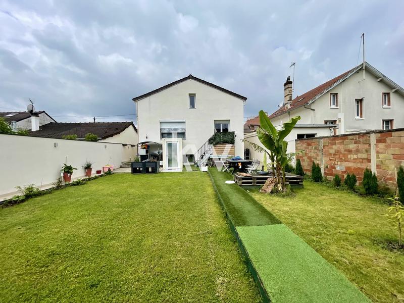 Maison - 115 m² - 7 pièces