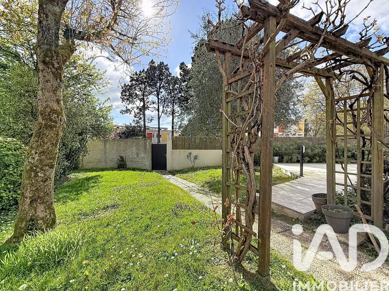 Maison - 184 m² - 7 pièces