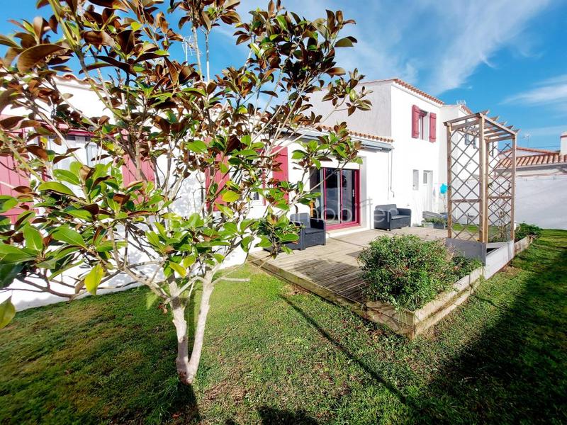 Maison - 98 m² - 4 pièces