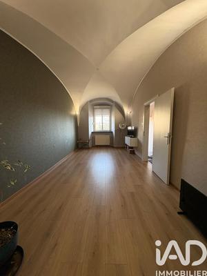 Maison de village - 235 m² - 8 pièces