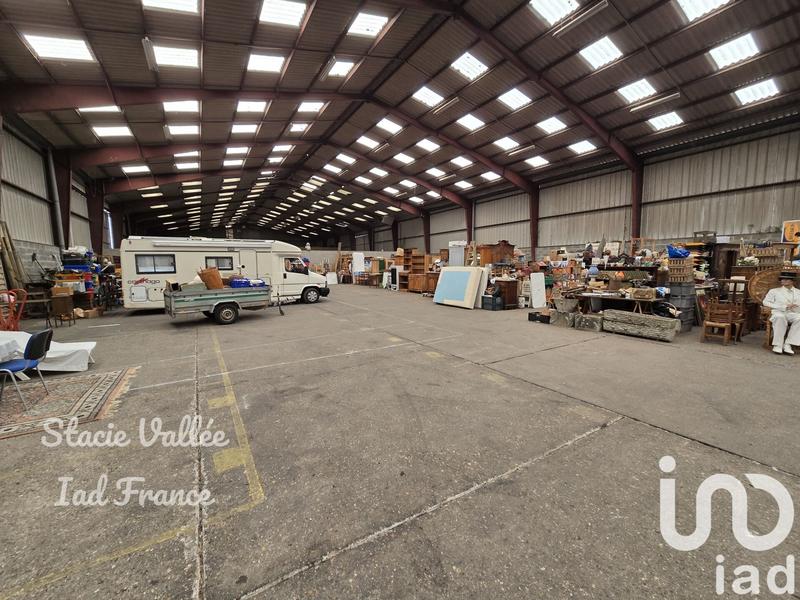 Immeuble - 4 584 m²