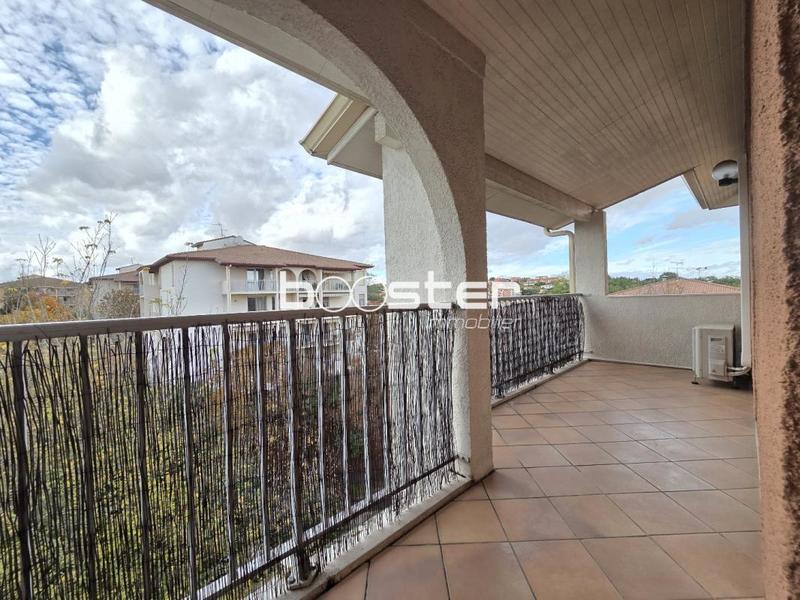 Appartement ancien - 82 m² - 4 pièces